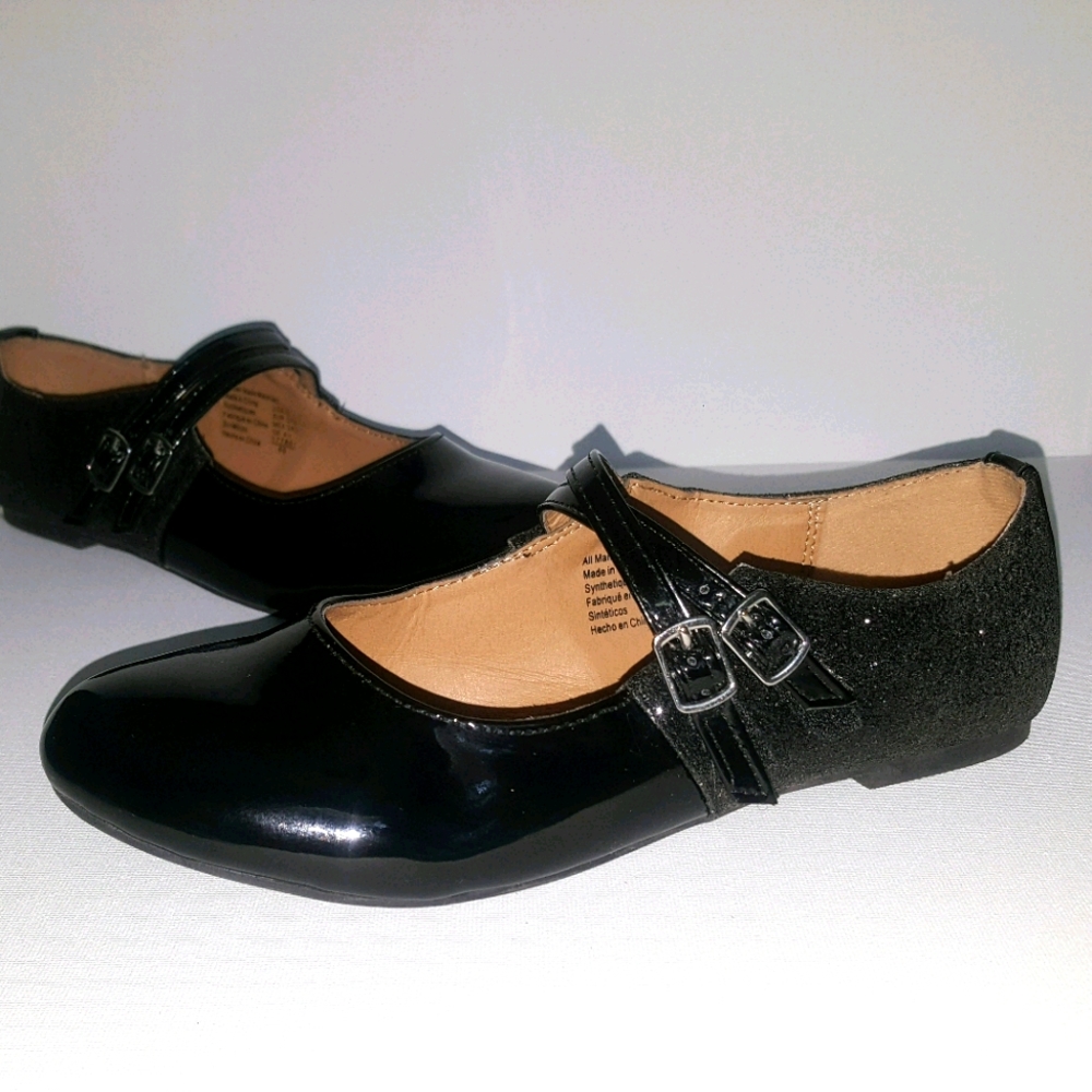 Girls dress shoes